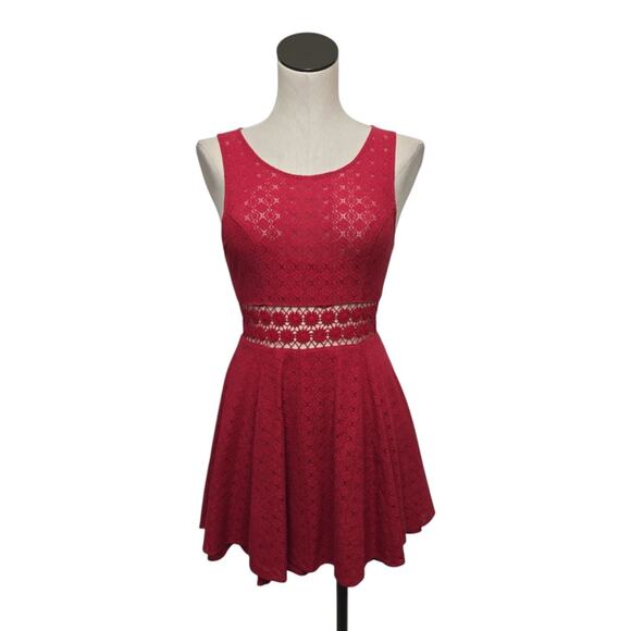 Free People Red Daisy Crochet Lace Fit & Flare Sleeveless Dress Women's Size 4 - Picture 1 of 9